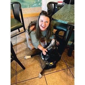 Meet your Posher, Samantha